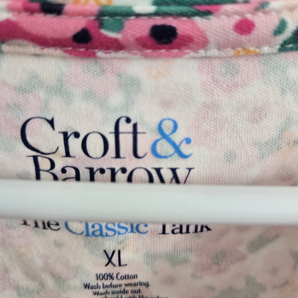 Croft & Barrow Women's Tank Top - Pink and Green Floral - Picture 2 of 3